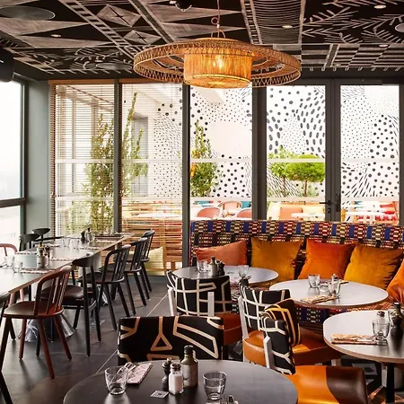 Hotel Mama Shelter Paris La Defense