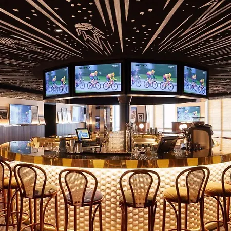 Mama Shelter Paris La Defense Ξενοδοχείο 3*