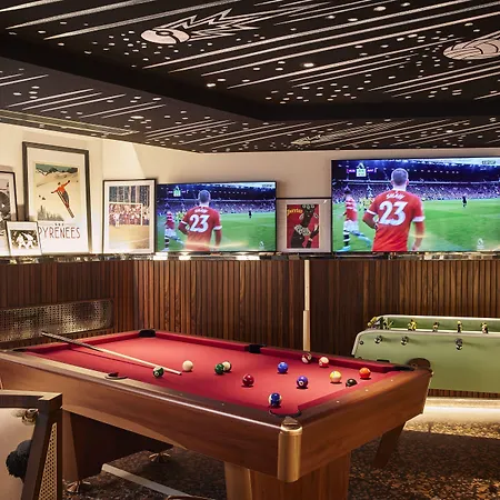 Mama Shelter Paris La Defense Ξενοδοχείο