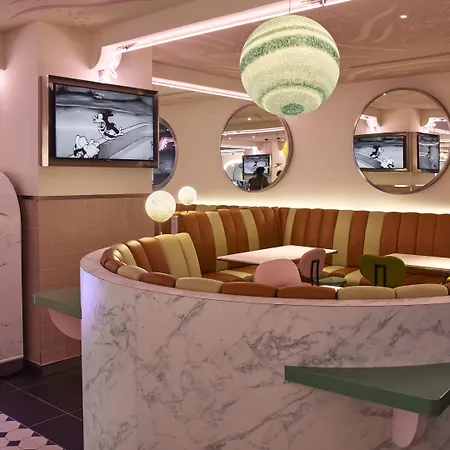 Mama Shelter Paris La Defense Ξενοδοχείο 3*