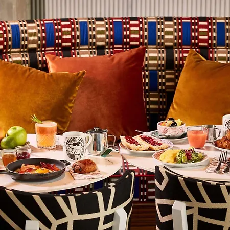 Otel Mama Shelter Paris La Defense