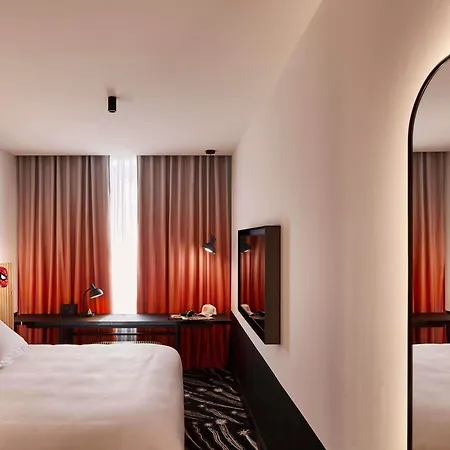 Mama Shelter Paris La Defense Otel Puteaux