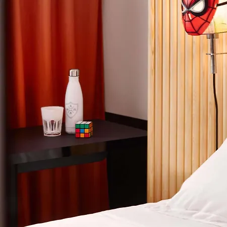 Mama Shelter Paris La Defense Otel Puteaux