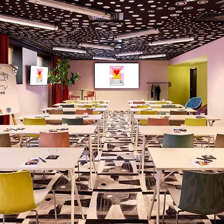 Mama Shelter Paris La Defense 호텔