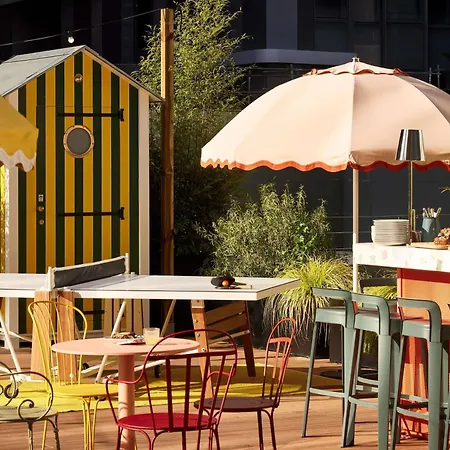 Mama Shelter Paris La Defense 호텔 3*